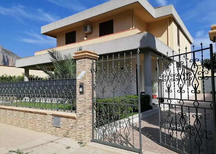 Francesca Appartement Castelluzzo